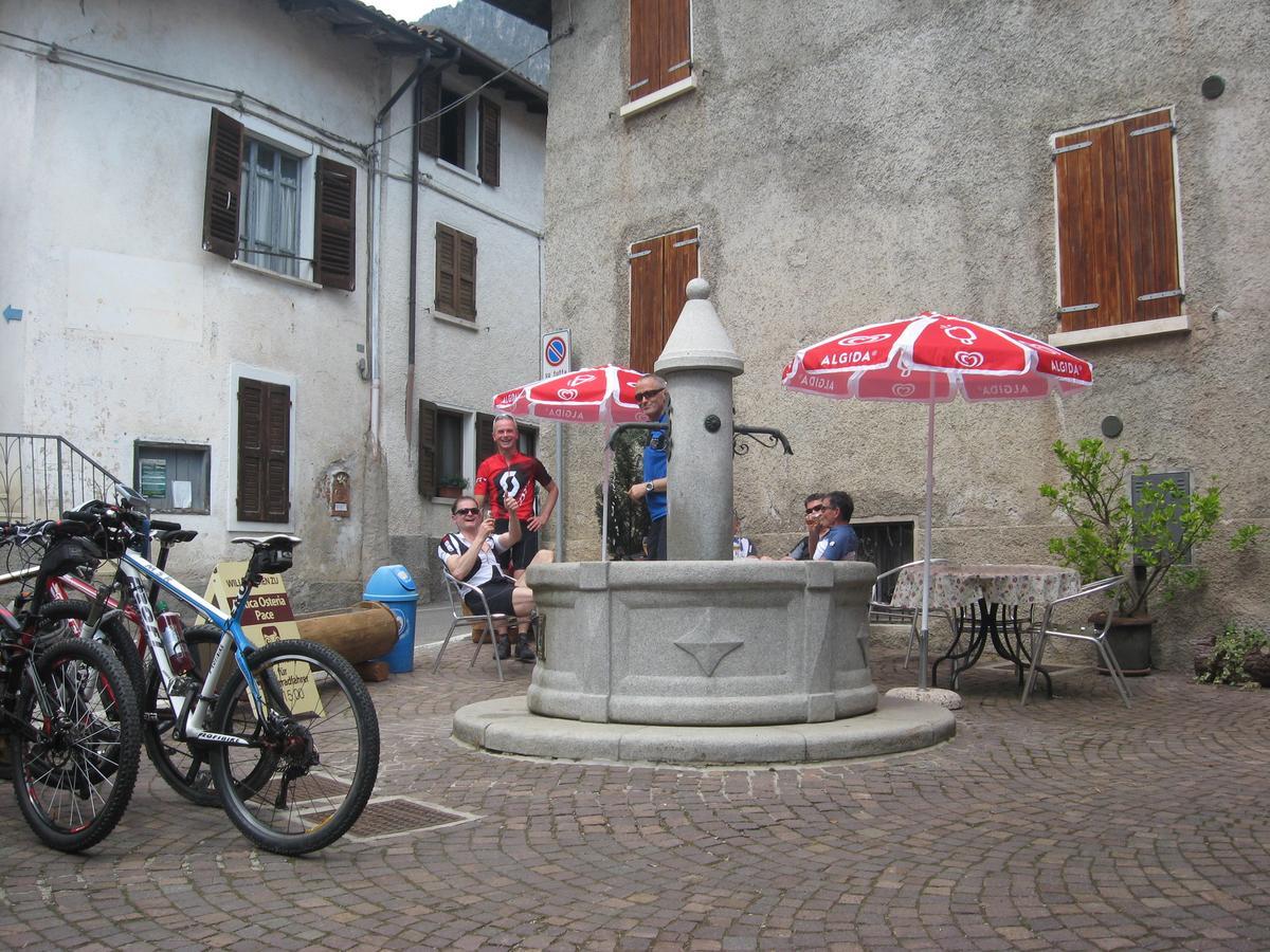 ホテル Antica Osteria Pace Moerna エクステリア 写真